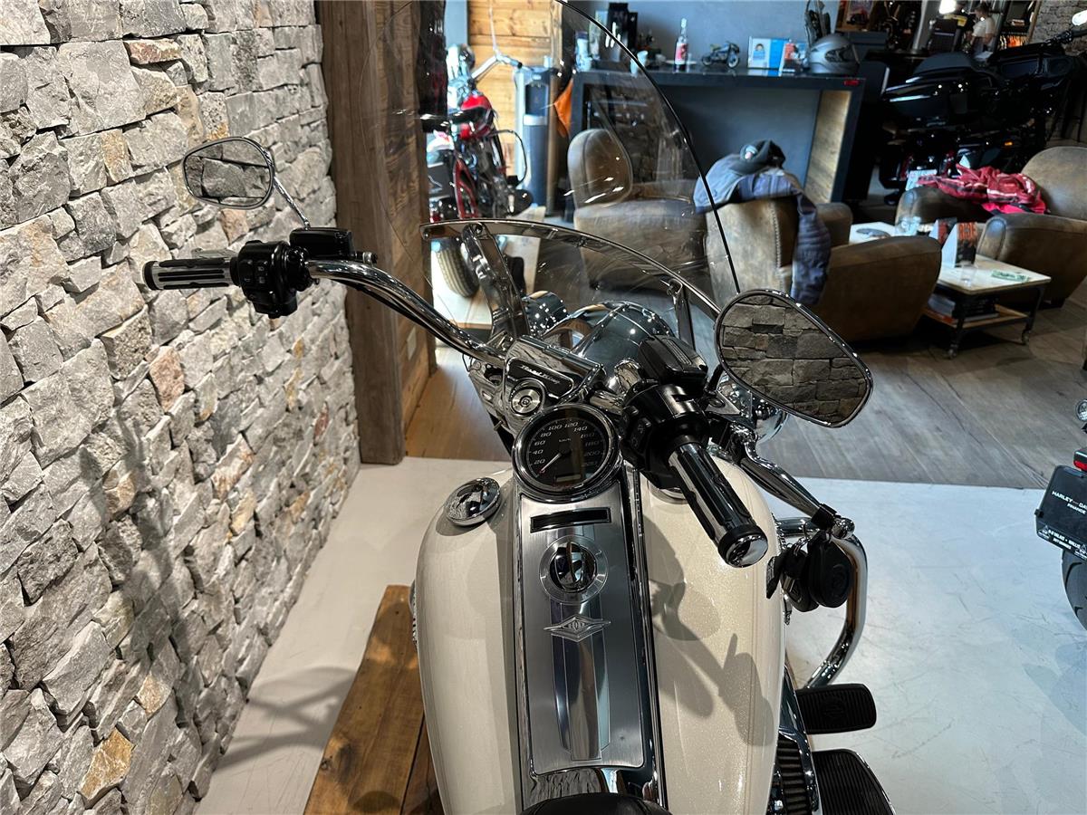 2018 harley-davidson FLHR Road King 107 ABS