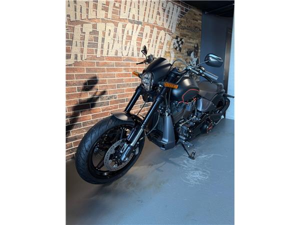 2019 harley-davidson FXDRS 114 ABS
