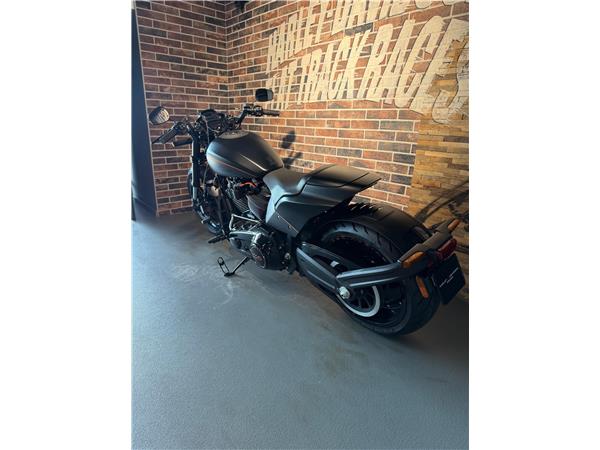 2019 harley-davidson FXDRS 114 ABS