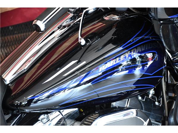 2016 HARLEY-DAVIDSON CVO FLHXSE STREET GLIDE