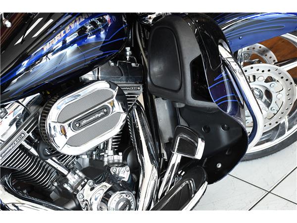2016 HARLEY-DAVIDSON CVO FLHXSE STREET GLIDE