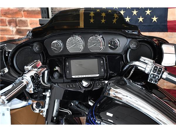 2016 HARLEY-DAVIDSON CVO FLHXSE STREET GLIDE