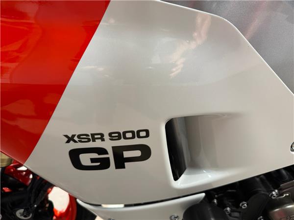 2025 YAMAHA XSR900 GP