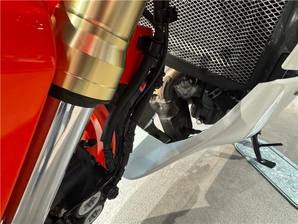 2025 YAMAHA XSR900 GP