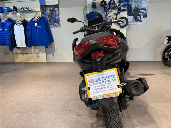 2024 YAMAHA XMAX 125