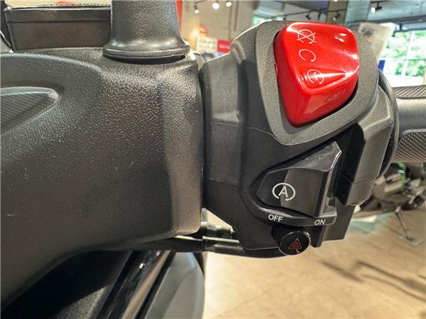 2024 YAMAHA XMAX 125