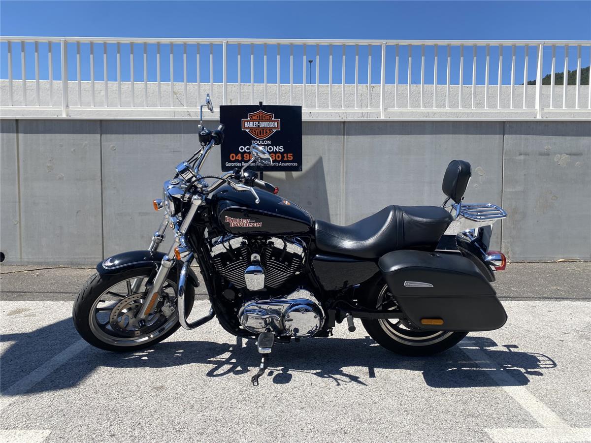 2015 HARLEY-DAVIDSON SUPERLOW