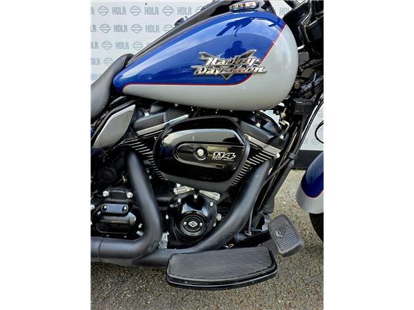 2023 HARLEY-DAVIDSON FREEWHEELER