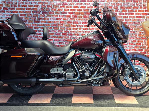 2019 harley-davidson FLHXSE Street Glide ABS CVO 117