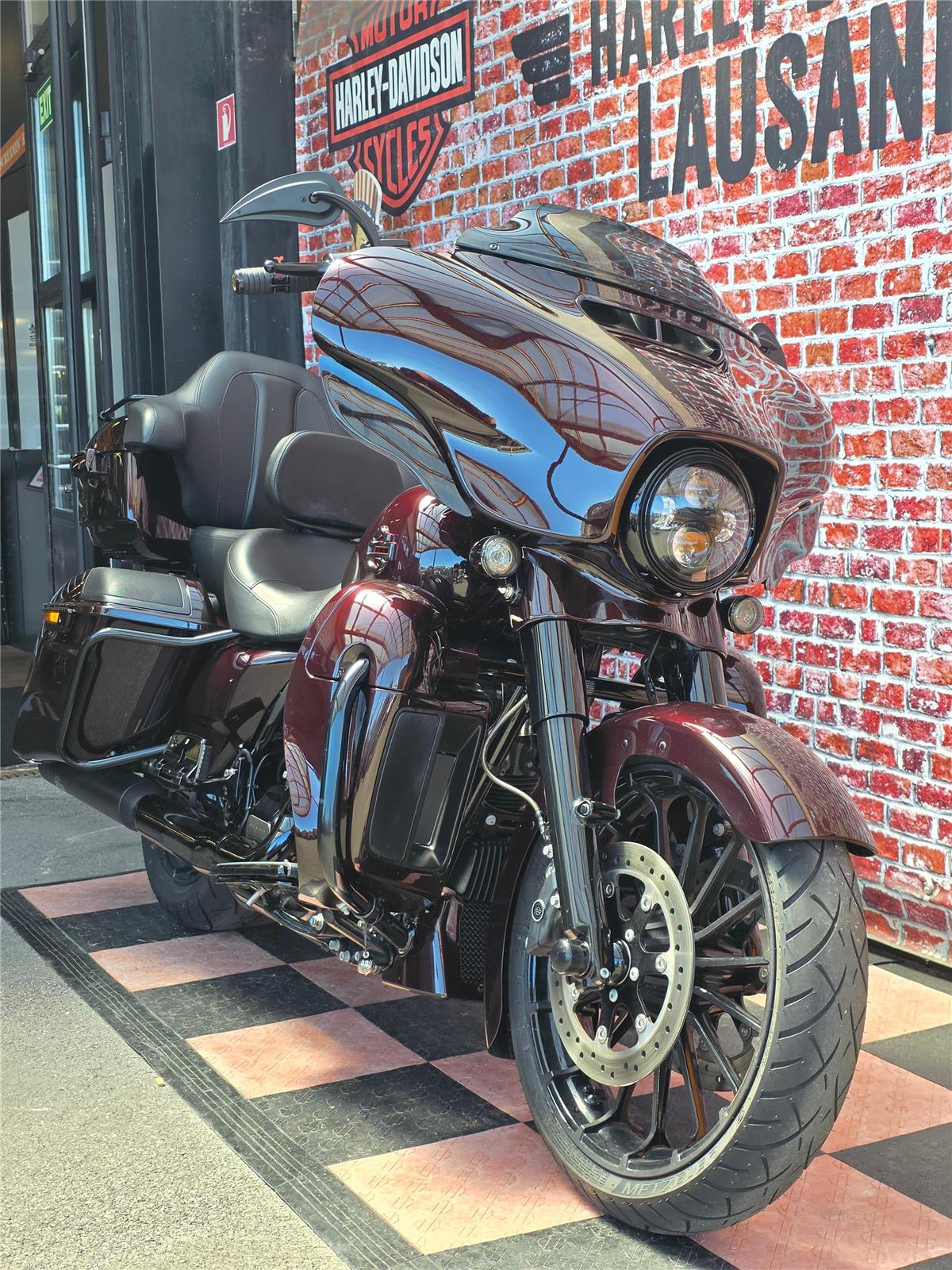 2019 harley-davidson FLHXSE Street Glide ABS CVO 117
