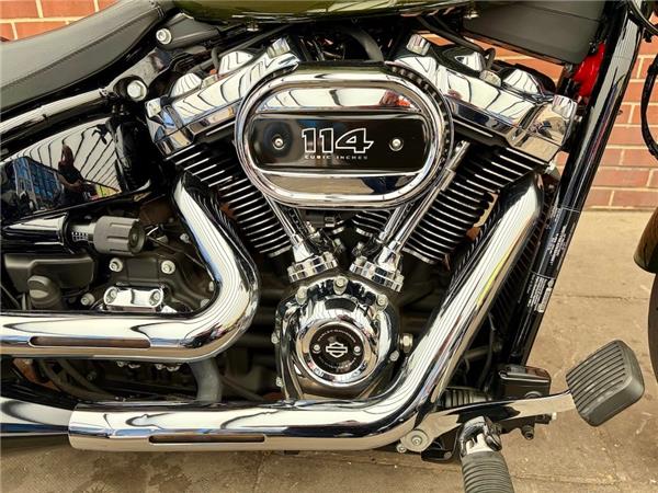 2022 HARLEY-DAVIDSON SOFTAIL FXBRS BREAKOUT 114