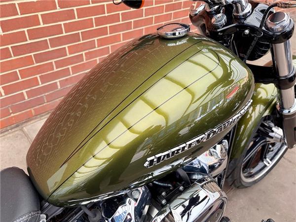2022 HARLEY-DAVIDSON SOFTAIL FXBRS BREAKOUT 114