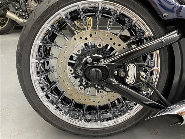 2015 Harley-Davidson Breakout
