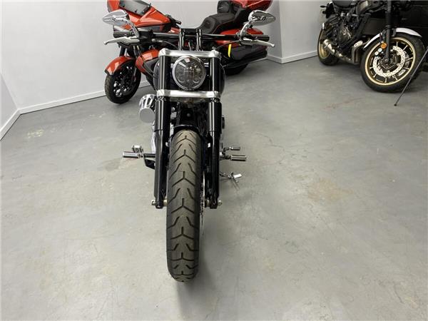 2015 Harley-Davidson Breakout