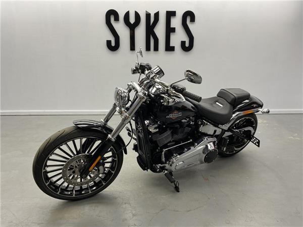 2025 Harley-Davidson Breakout