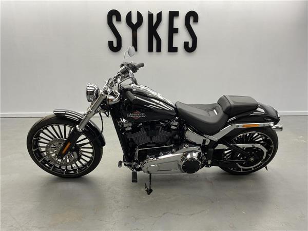 2025 Harley-Davidson Breakout
