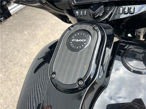 2022 Harley-Davidson FXR Super Glide