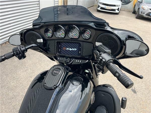 2022 Harley-Davidson FXR Super Glide