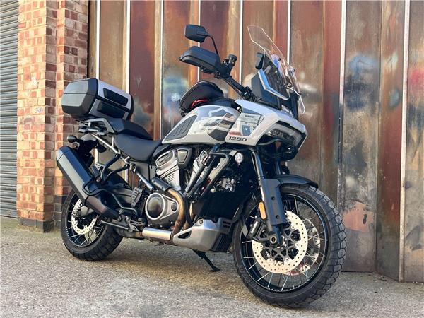 2025 Harley-Davidson Pan America