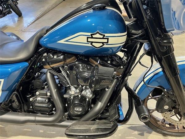 STREET GLIDE ST 