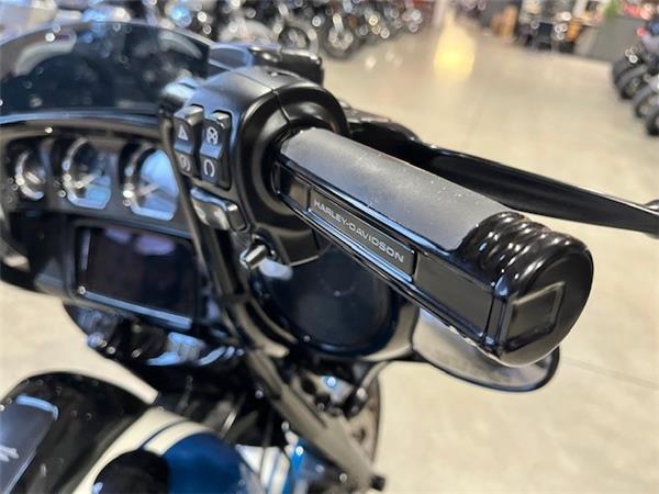 STREET GLIDE ST 