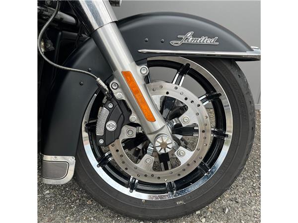 2019 Ultra Limited