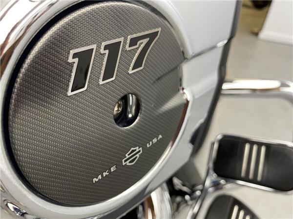 2025 Harley-Davidson Street Glide