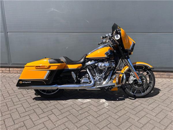2022 HARLEY-DAVIDSON CVO FLHXSE STREET GLIDE