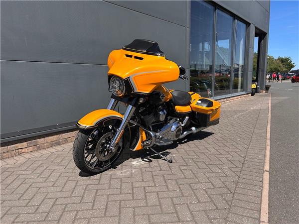 2022 HARLEY-DAVIDSON CVO FLHXSE STREET GLIDE
