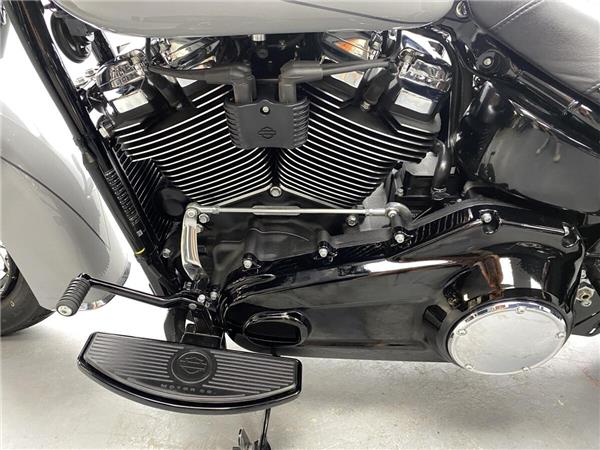 2025 Harley-Davidson Heritage Classic