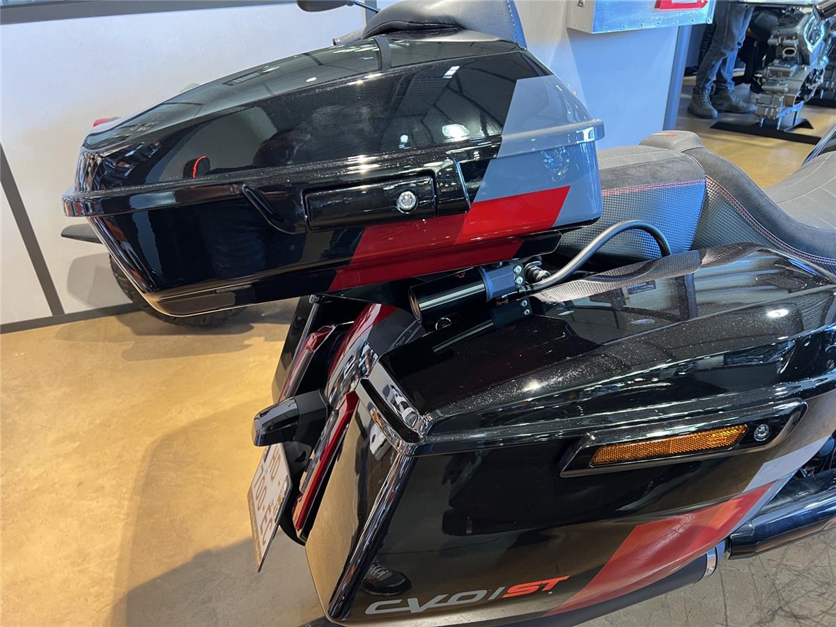 2025 HARLEY-DAVIDSON ROAD GLIDE