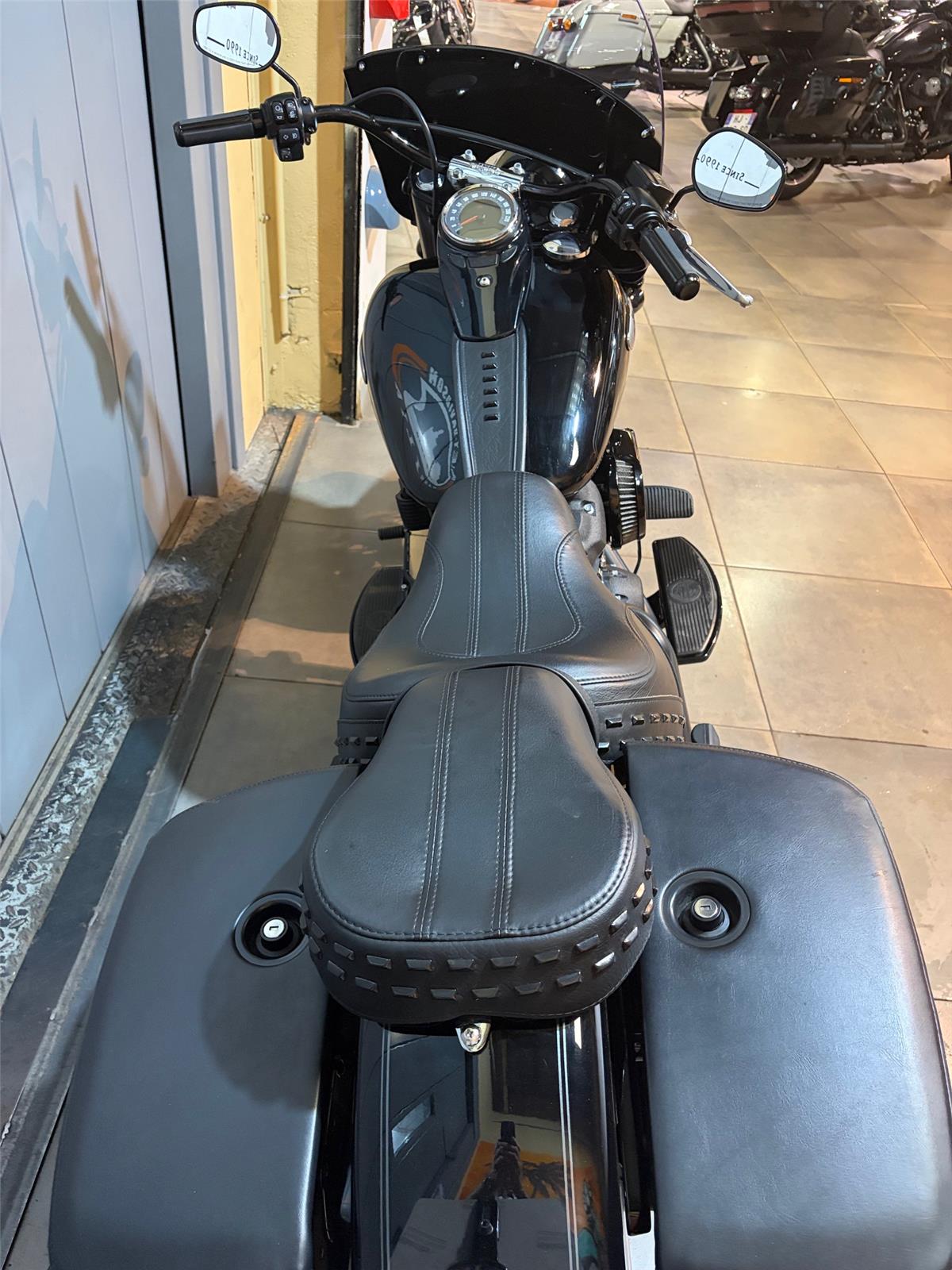 2025 HARLEY-DAVIDSON HERITAGE