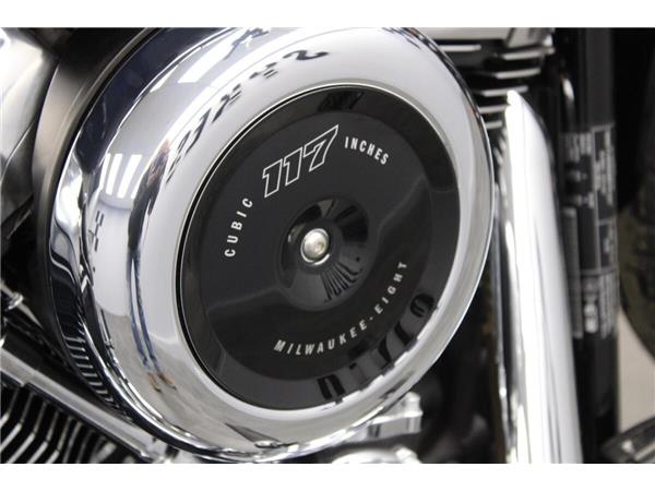 2025 Harley-Davidson Street Bob