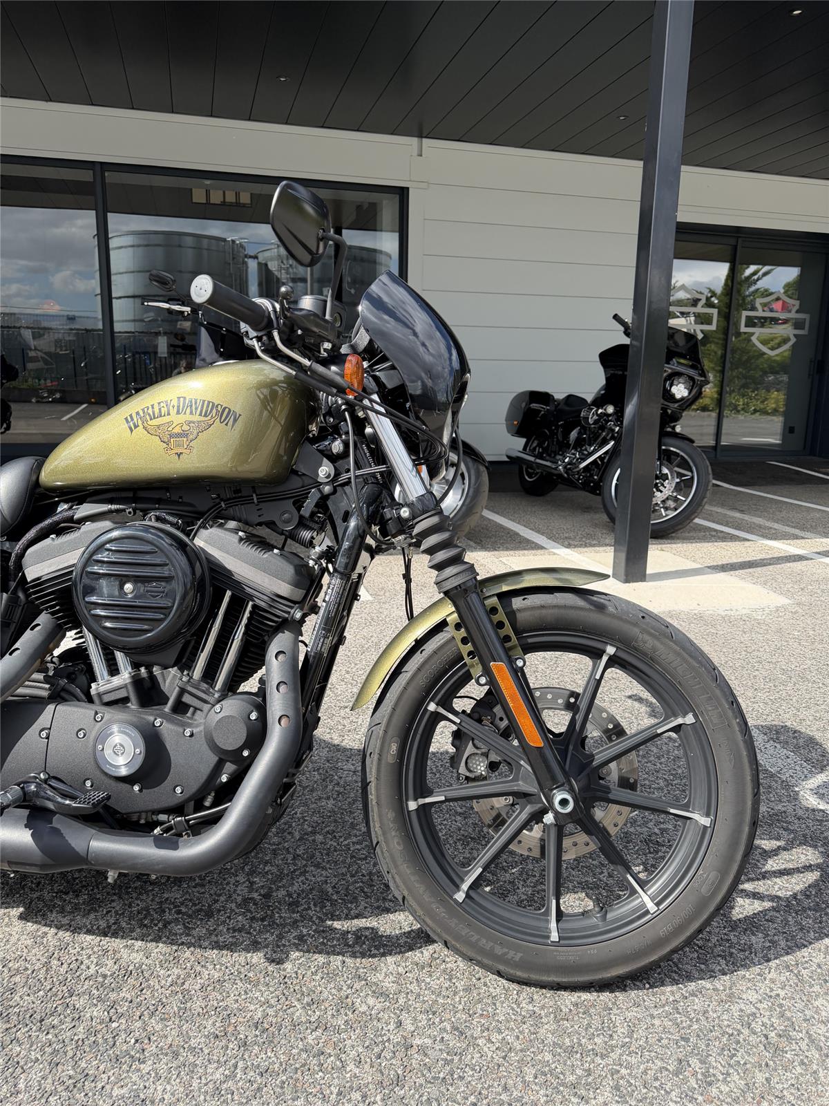 2016 HARLEY-DAVIDSON SPORTSTER 883
