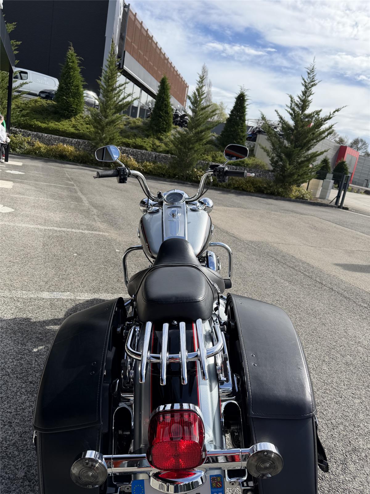 2016 HARLEY-DAVIDSON ROAD KING