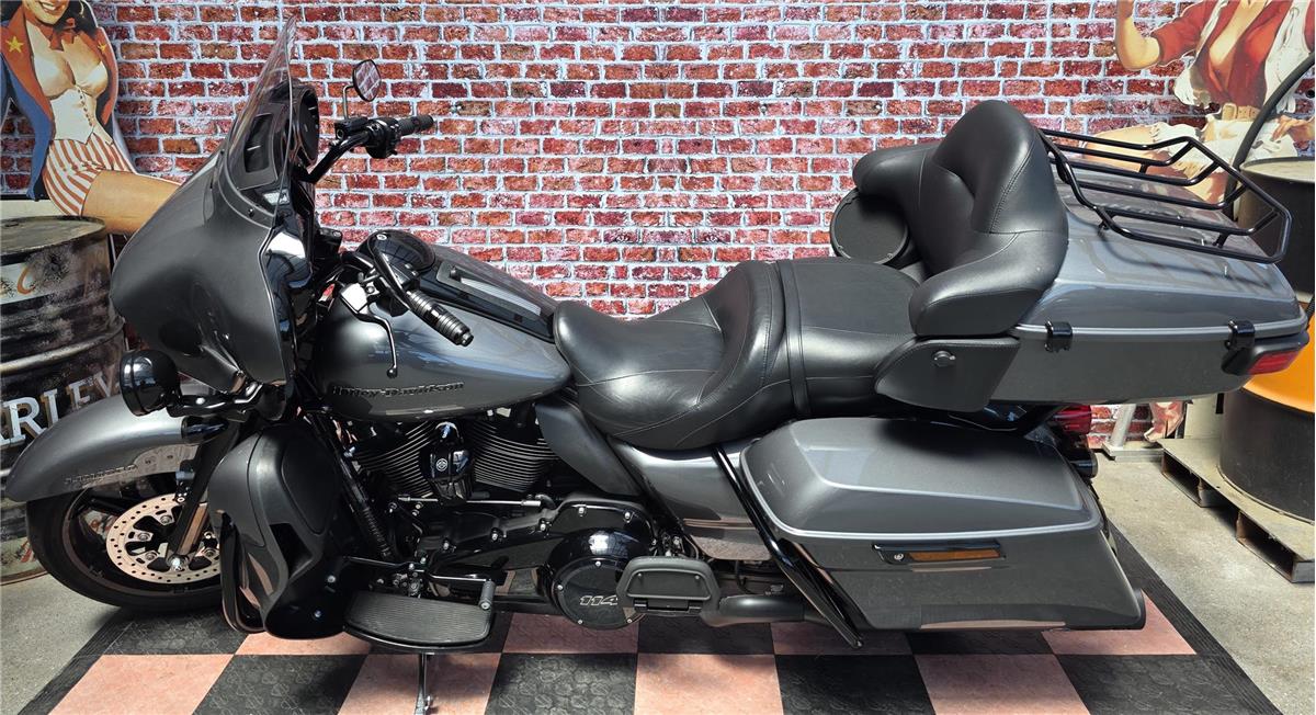 2021 harley-davidson FLHTK Electra Glide Ultra Limited Black Finish114