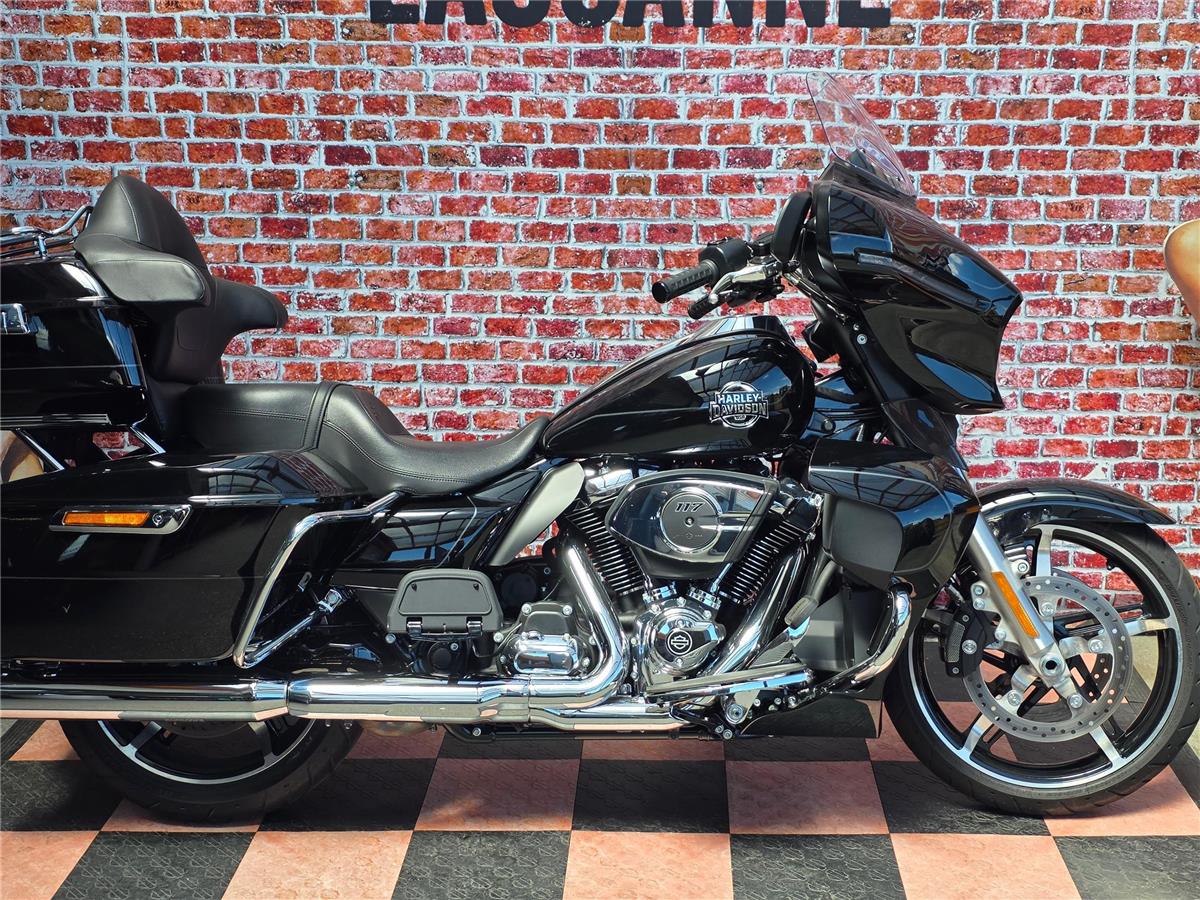 2025 harley-davidson FLHXU