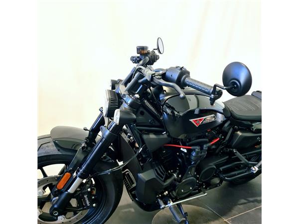 HARLEY-DAVIDSON SPORTSTER S