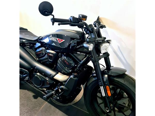 HARLEY-DAVIDSON SPORTSTER S