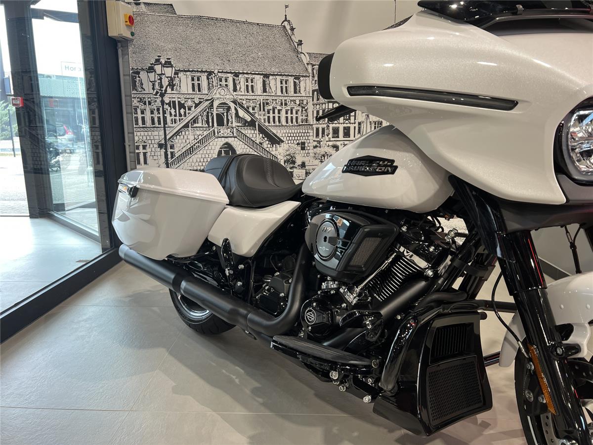 2025 HARLEY-DAVIDSON STREET GLIDE