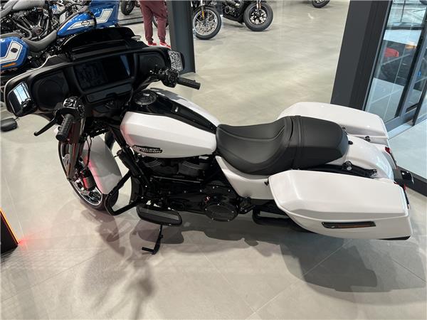 2025 HARLEY-DAVIDSON STREET GLIDE