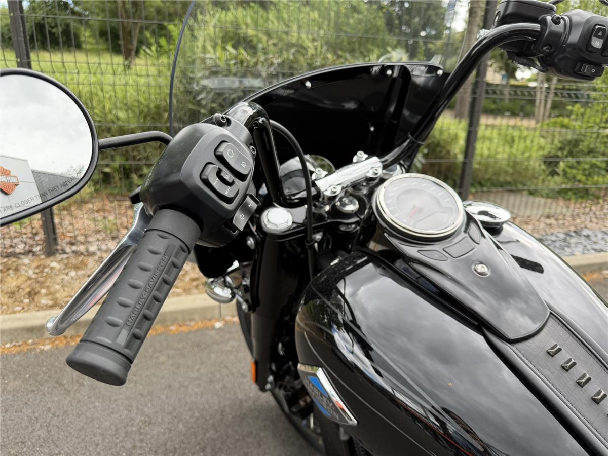 2025 HARLEY-DAVIDSON HERITAGE