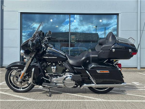 2022 HARLEY-DAVIDSON TOURING FLHTK ULTRA LIMITED
