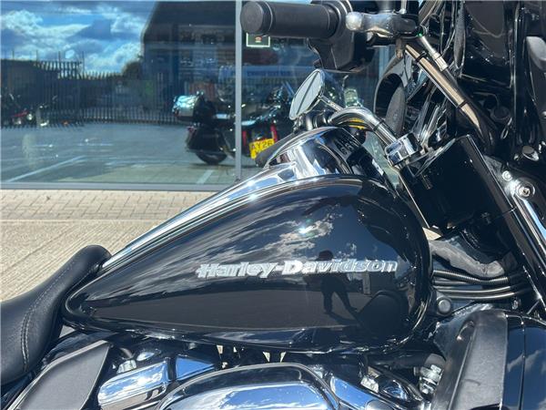 2022 HARLEY-DAVIDSON TOURING FLHTK ULTRA LIMITED