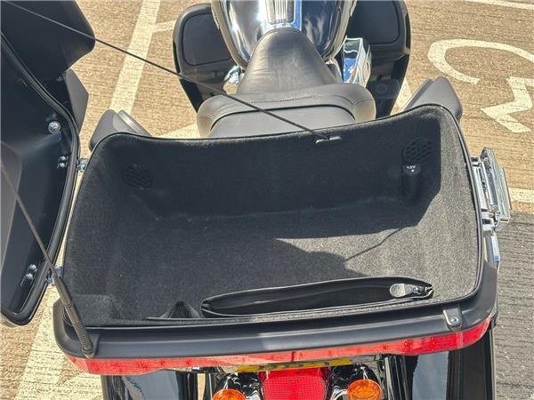 2022 HARLEY-DAVIDSON TOURING FLHTK ULTRA LIMITED