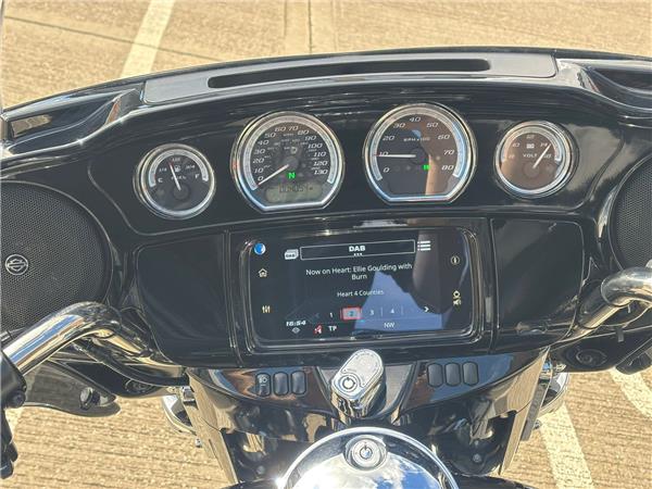 2022 HARLEY-DAVIDSON TOURING FLHTK ULTRA LIMITED