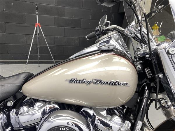 2018 Harley-Davidson Deluxe