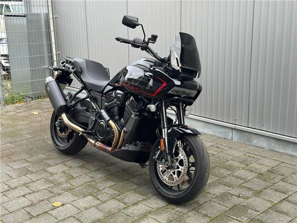 RA1250ST Pan America ST 