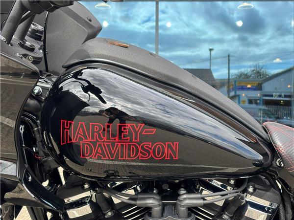 2025 HARLEY-DAVIDSON LOW RIDER ST