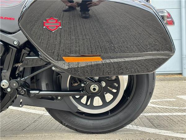 2025 HARLEY-DAVIDSON LOW RIDER ST